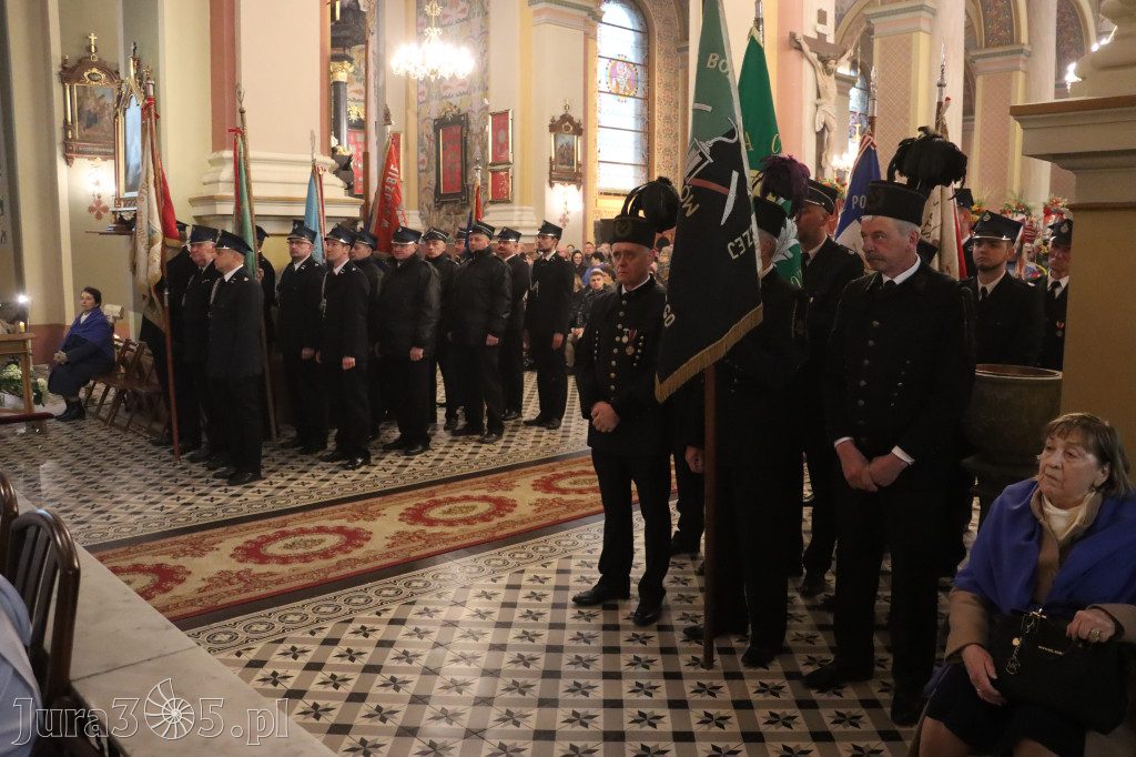 Fotorelacja II: Msza Rezurekcyjna w Koziegłówkach - Wielkanoc 2026!