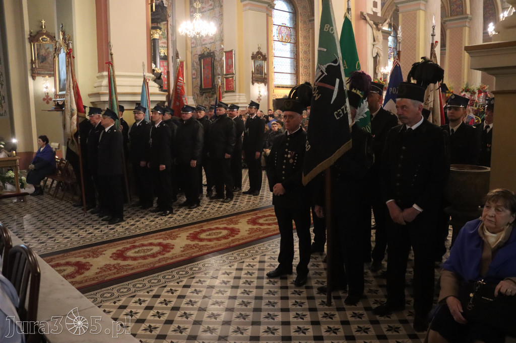 Fotorelacja II: Msza Rezurekcyjna w Koziegłówkach - Wielkanoc 2026!
