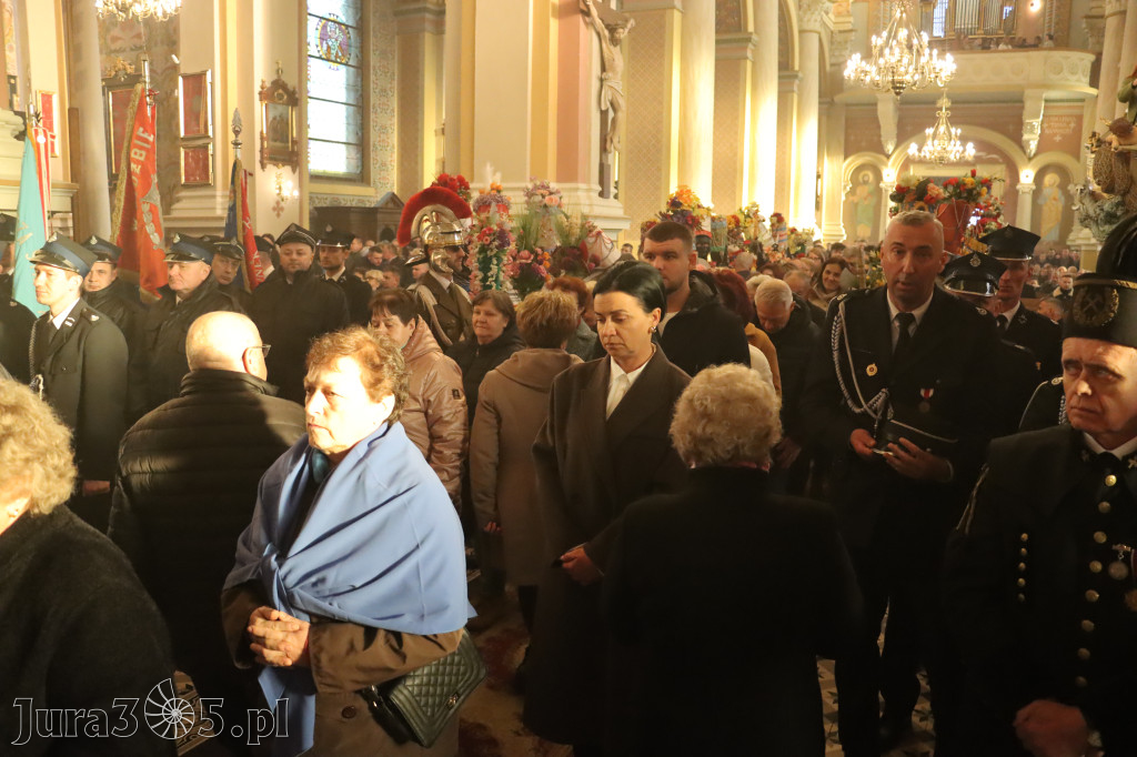 Fotorelacja II: Msza Rezurekcyjna w Koziegłówkach - Wielkanoc 2026!
