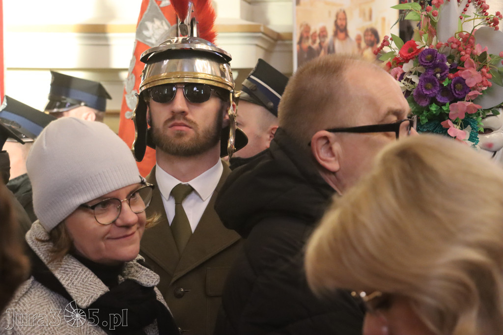 Fotorelacja II: Msza Rezurekcyjna w Koziegłówkach - Wielkanoc 2026!