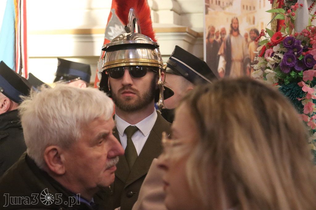Fotorelacja II: Msza Rezurekcyjna w Koziegłówkach - Wielkanoc 2026!