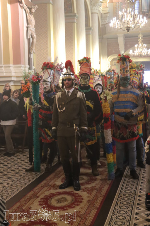 Fotorelacja II: Msza Rezurekcyjna w Koziegłówkach - Wielkanoc 2026!