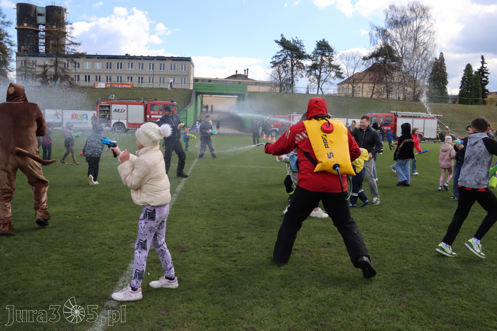 Fotorelacja: Lany Poniedziałek w Zawierciu!