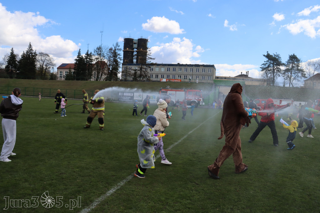 Fotorelacja: Lany Poniedziałek w Zawierciu!