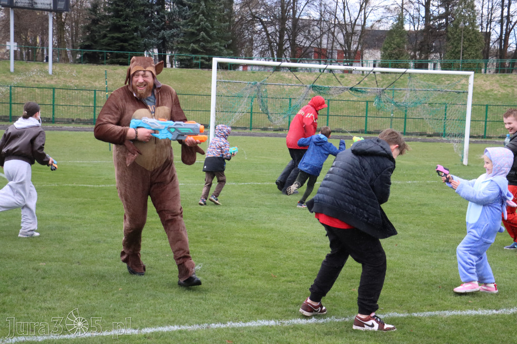 Fotorelacja: Lany Poniedziałek w Zawierciu!