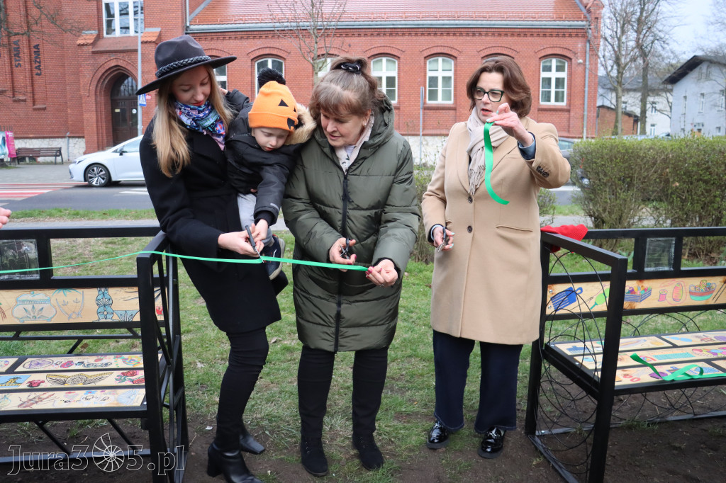 Fotorelacja: Otwarcie instalacji artystycznej  ŁAWECZKI PRZEMYSŁOWEJ PAMIĘCI w Zawierciu