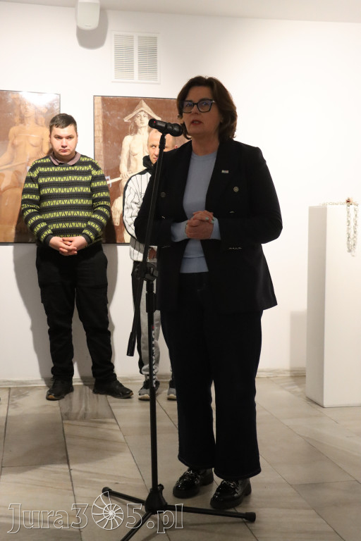 Fotorelacja: Wernisaż wystawy „Między linią a formą II” w MOK Zawiercie
