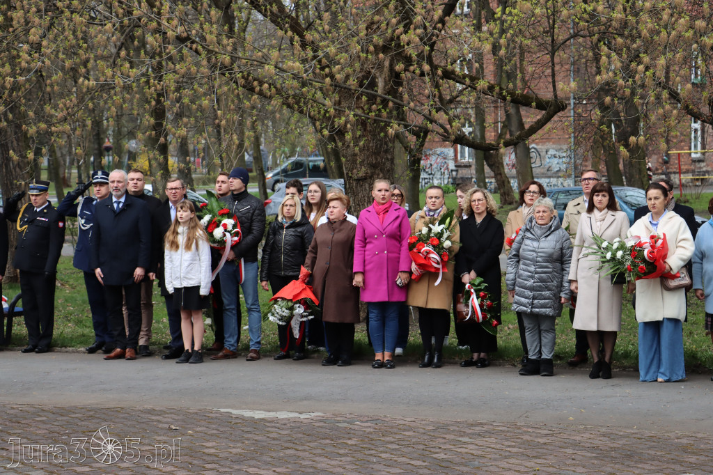 Fotorelacja: Obchody 86. rocznicy Zbrodni Katyńskiej w Zawierciu