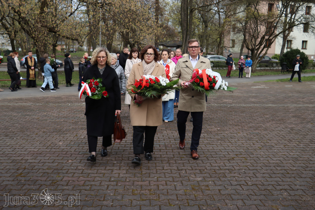 Fotorelacja: Obchody 86. rocznicy Zbrodni Katyńskiej w Zawierciu