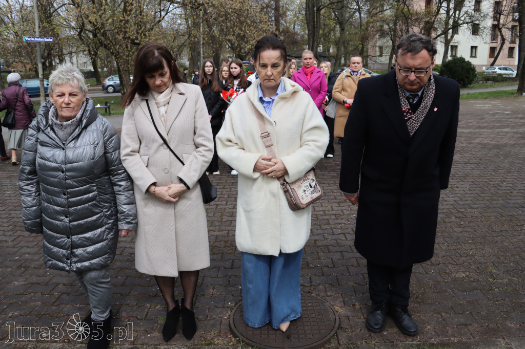 Fotorelacja: Obchody 86. rocznicy Zbrodni Katyńskiej w Zawierciu
