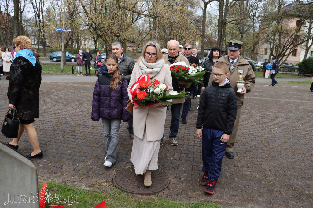 Fotorelacja: Obchody 86. rocznicy Zbrodni Katyńskiej w Zawierciu