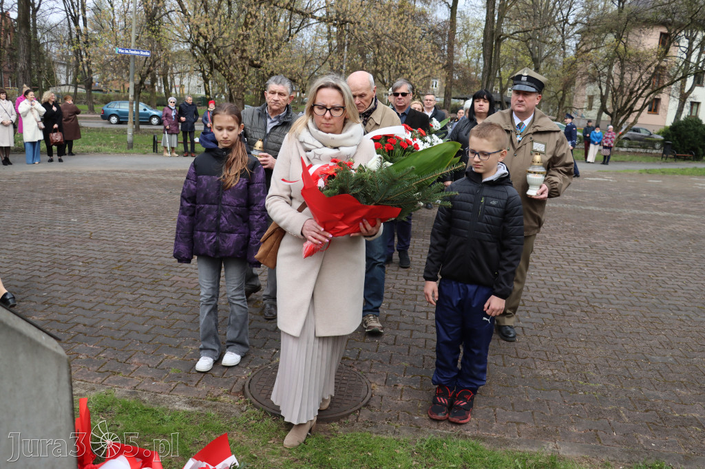 Fotorelacja: Obchody 86. rocznicy Zbrodni Katyńskiej w Zawierciu