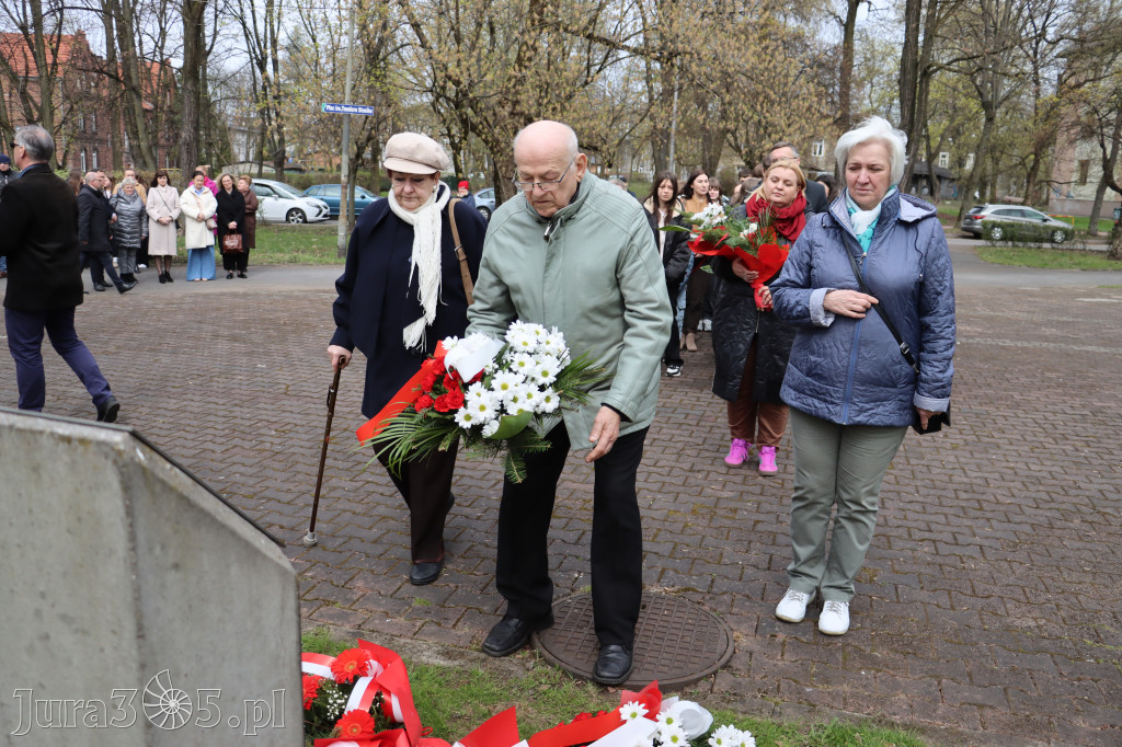 Fotorelacja: Obchody 86. rocznicy Zbrodni Katyńskiej w Zawierciu
