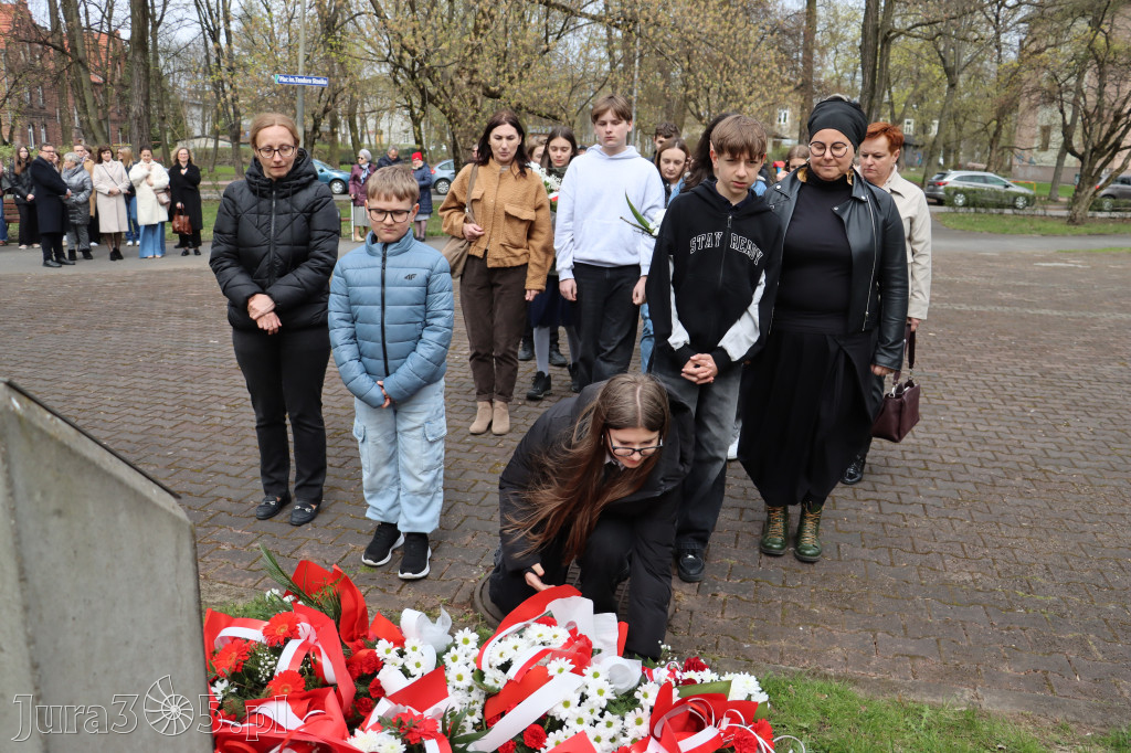 Fotorelacja: Obchody 86. rocznicy Zbrodni Katyńskiej w Zawierciu