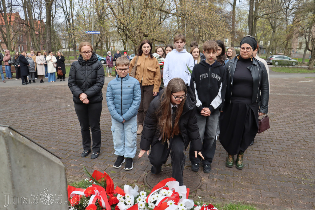 Fotorelacja: Obchody 86. rocznicy Zbrodni Katyńskiej w Zawierciu