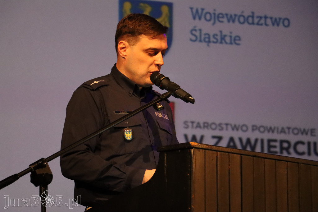 Fotorelacja: W RYTMIE BEZPIECZNYCH DRÓG - spotkanie promujące bezpieczeństwo w Zawierciu