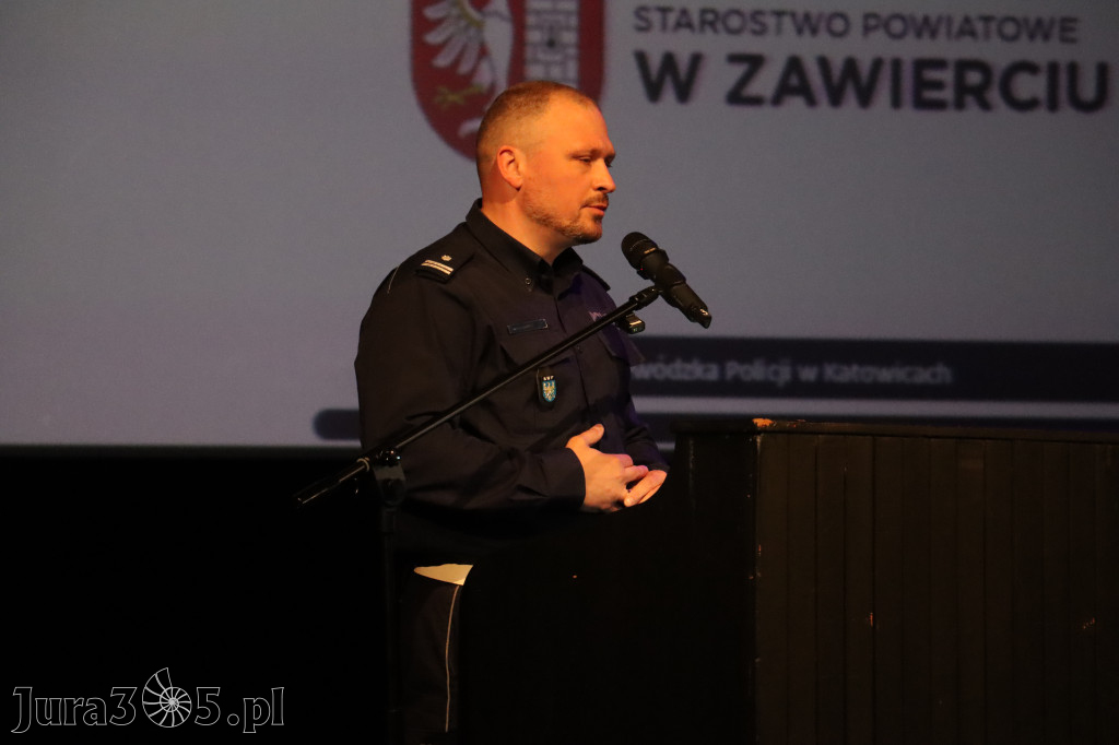 Fotorelacja: W RYTMIE BEZPIECZNYCH DRÓG - spotkanie promujące bezpieczeństwo w Zawierciu