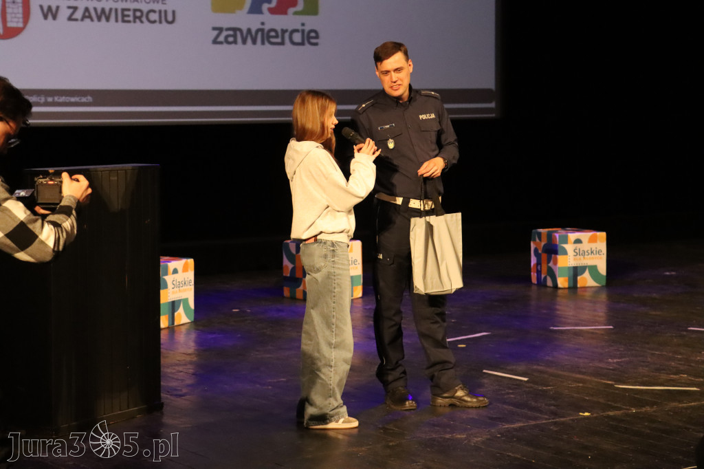 Fotorelacja: W RYTMIE BEZPIECZNYCH DRÓG - spotkanie promujące bezpieczeństwo w Zawierciu