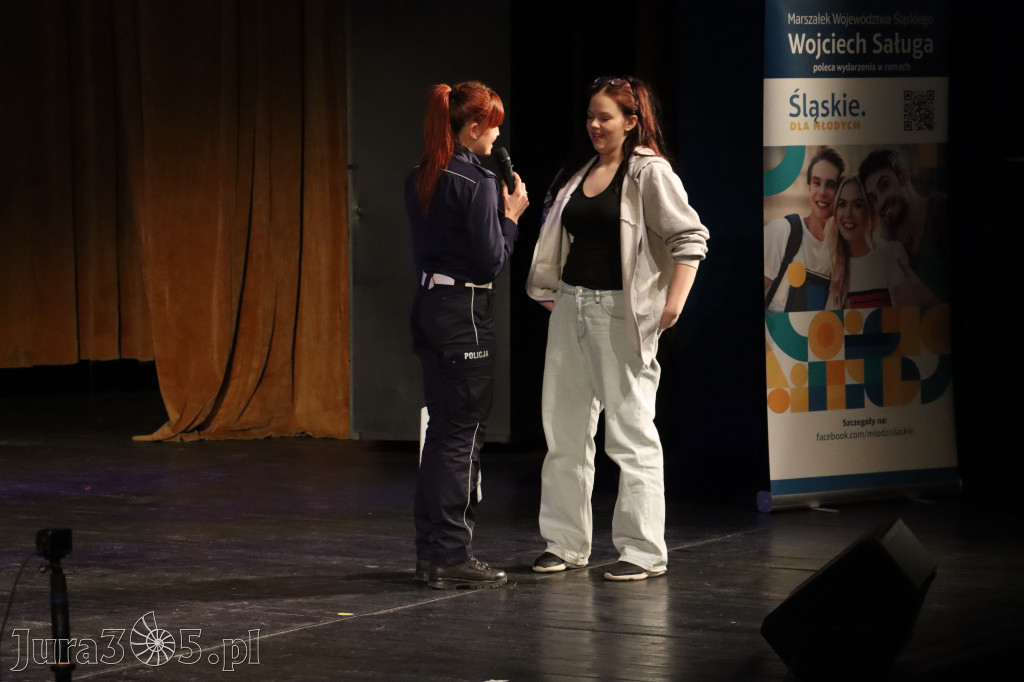 Fotorelacja: W RYTMIE BEZPIECZNYCH DRÓG - spotkanie promujące bezpieczeństwo w Zawierciu