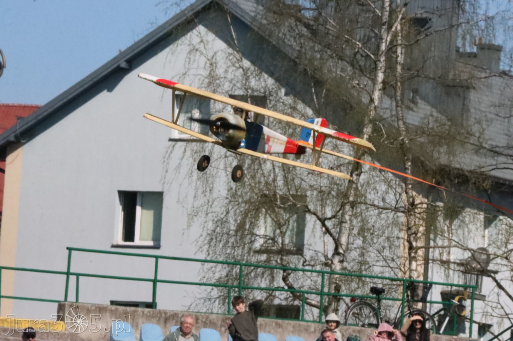 Fotorelacja: Bitwa powietrzna o Zawiercie
