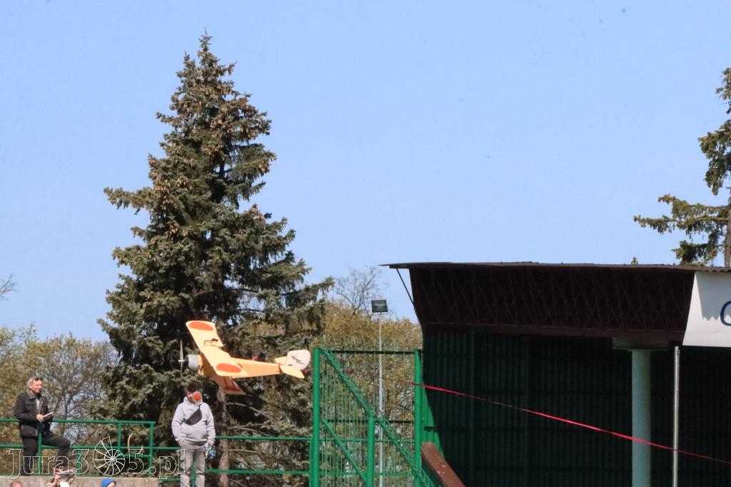 Fotorelacja: Bitwa powietrzna o Zawiercie
