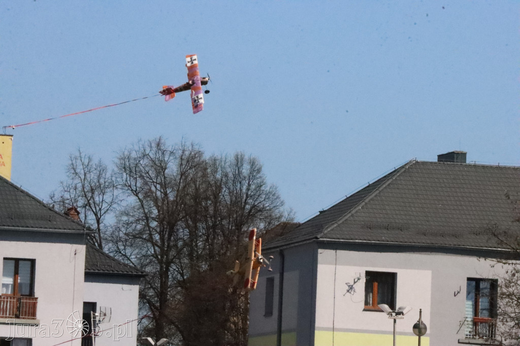 Fotorelacja: Bitwa powietrzna o Zawiercie