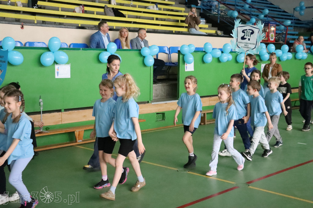 Fotorelacja I: Niebieskie Igrzyska zorganizowane przez SP4 w Zawierciu