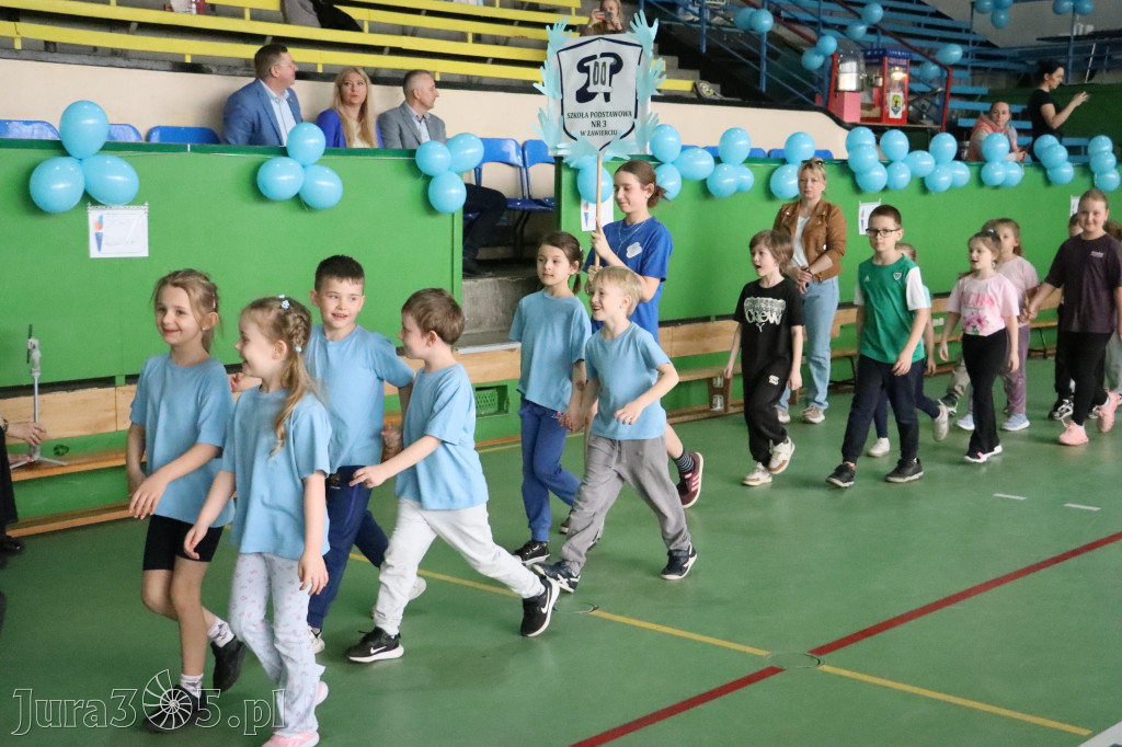 Fotorelacja I: Niebieskie Igrzyska zorganizowane przez SP4 w Zawierciu