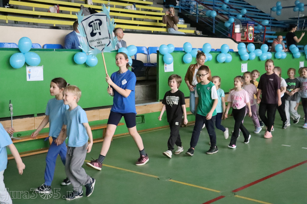 Fotorelacja I: Niebieskie Igrzyska zorganizowane przez SP4 w Zawierciu