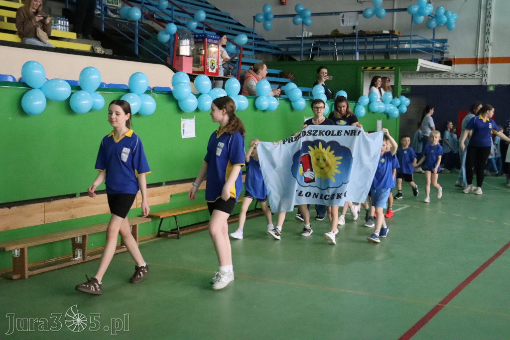 Fotorelacja I: Niebieskie Igrzyska zorganizowane przez SP4 w Zawierciu