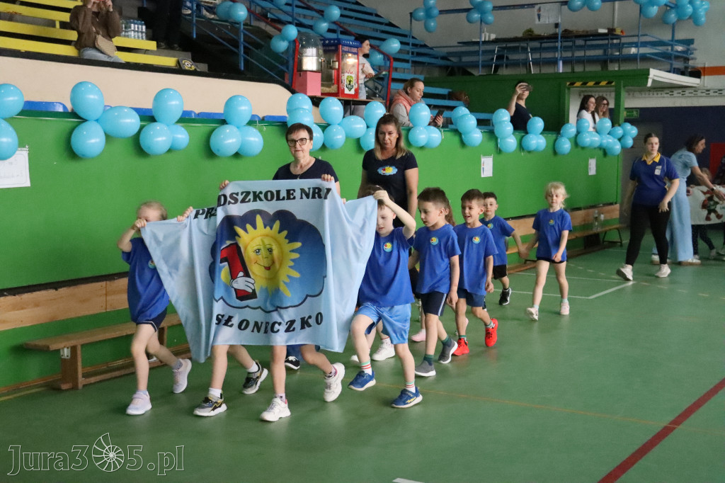 Fotorelacja I: Niebieskie Igrzyska zorganizowane przez SP4 w Zawierciu