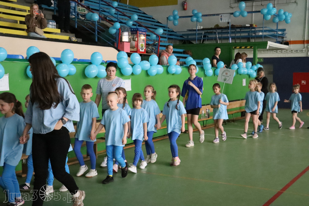 Fotorelacja I: Niebieskie Igrzyska zorganizowane przez SP4 w Zawierciu