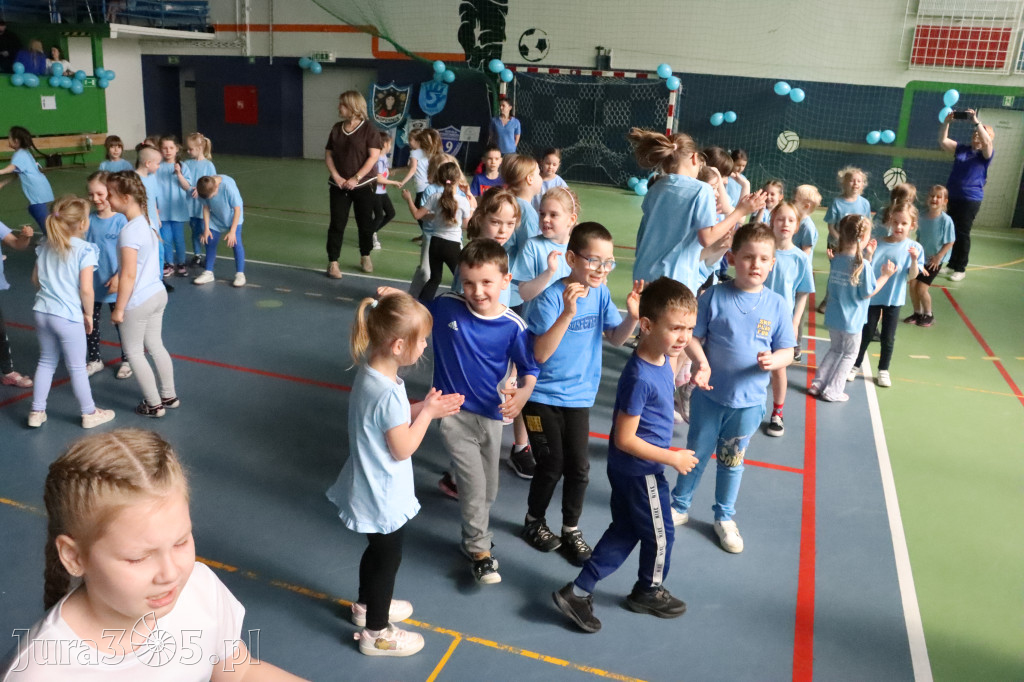 Fotorelacja I: Niebieskie Igrzyska zorganizowane przez SP4 w Zawierciu