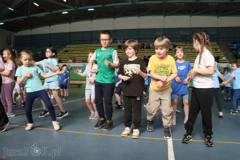 Fotorelacja I: Niebieskie Igrzyska zorganizowane przez SP4 w Zawierciu