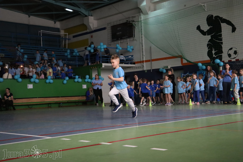 Fotorelacja II: Niebieskie Igrzyska zorganizowane przez SP4 w Zawierciu