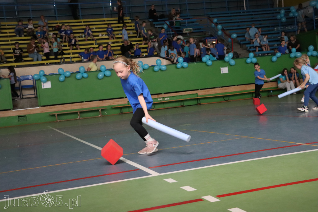 Fotorelacja II: Niebieskie Igrzyska zorganizowane przez SP4 w Zawierciu