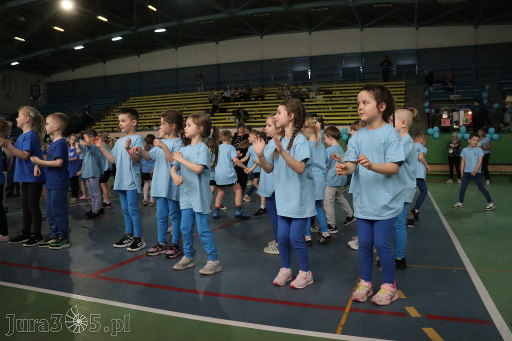 Fotorelacja II: Niebieskie Igrzyska zorganizowane przez SP4 w Zawierciu