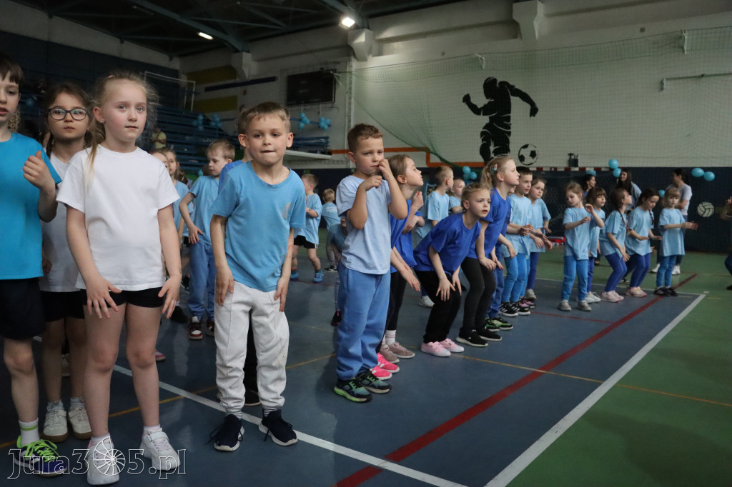 Fotorelacja II: Niebieskie Igrzyska zorganizowane przez SP4 w Zawierciu