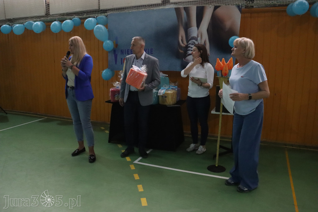 Fotorelacja II: Niebieskie Igrzyska zorganizowane przez SP4 w Zawierciu