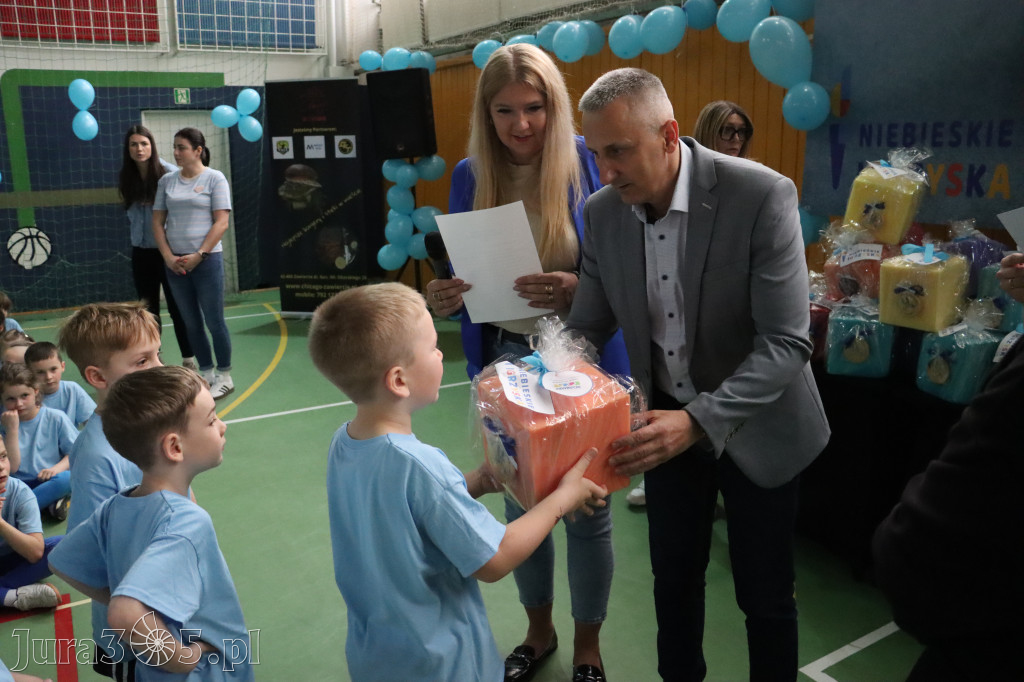 Fotorelacja II: Niebieskie Igrzyska zorganizowane przez SP4 w Zawierciu