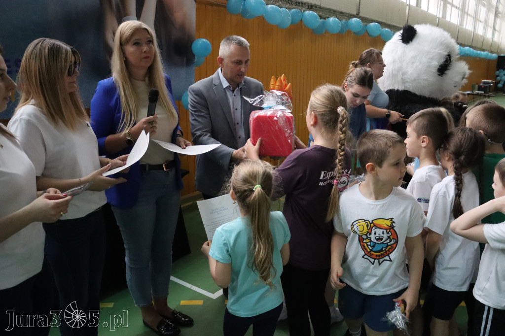 Fotorelacja II: Niebieskie Igrzyska zorganizowane przez SP4 w Zawierciu