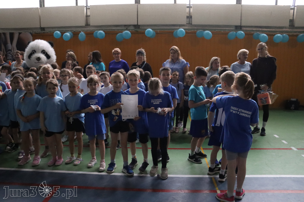 Fotorelacja II: Niebieskie Igrzyska zorganizowane przez SP4 w Zawierciu