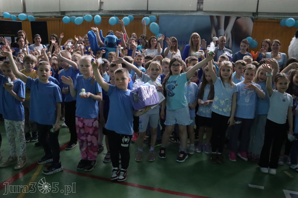 Fotorelacja II: Niebieskie Igrzyska zorganizowane przez SP4 w Zawierciu