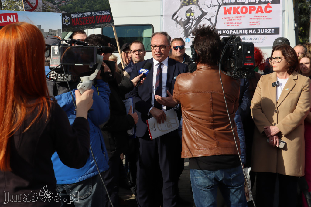 Fotorelacja: MISJA INTERWENCJA TVP3 Katowice w Zawierciu - NIE DLA KOPALNI