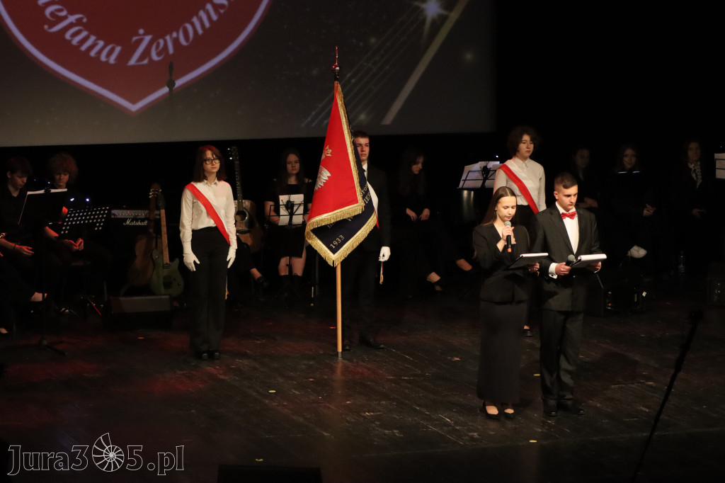 Fotorelacja I: Zakończenie roku szkolnego klas maturalnych I LO w Zawierciu