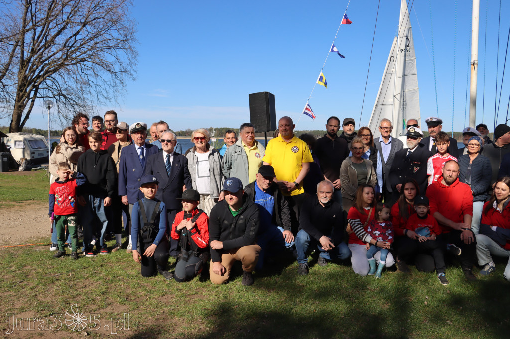 Fotorelacja: Uroczyste podniesienie Bandery PZŻ - otwarcie sezonu żeglarskiego 2026 w Poraju