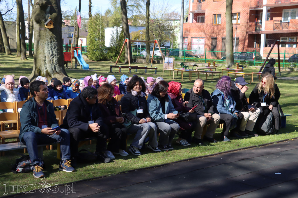 Fotorelacja: Powitanie partnerów projektu Erasmus+ w przedszkolu nr 1 w Zawierciu