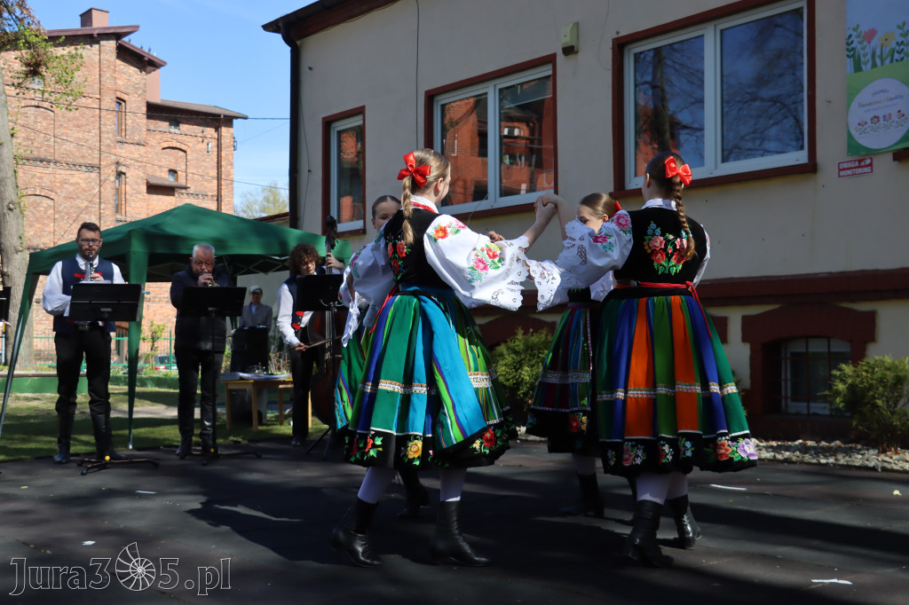 Fotorelacja: Powitanie partnerów projektu Erasmus+ w przedszkolu nr 1 w Zawierciu