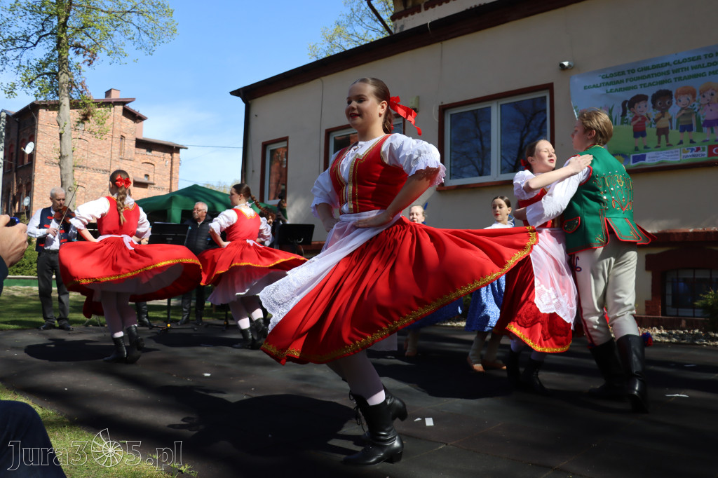 Fotorelacja: Powitanie partnerów projektu Erasmus+ w przedszkolu nr 1 w Zawierciu