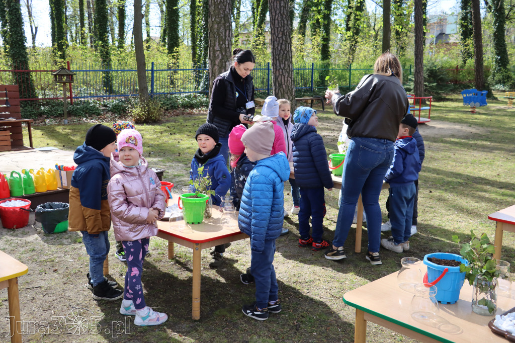 Fotorelacja: Powitanie partnerów projektu Erasmus+ w przedszkolu nr 1 w Zawierciu